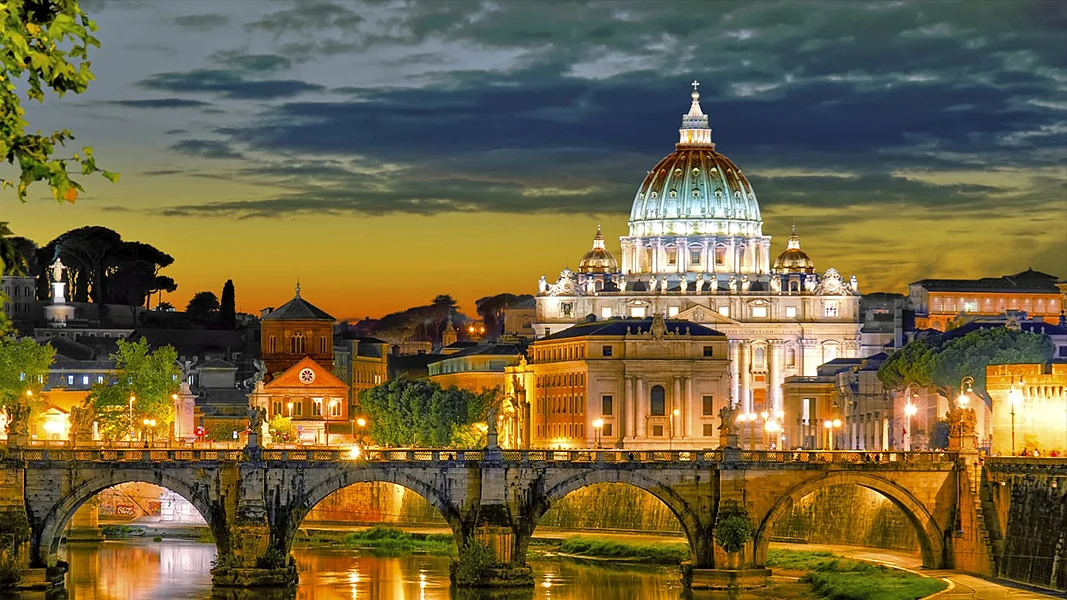 Tours in Rome by night